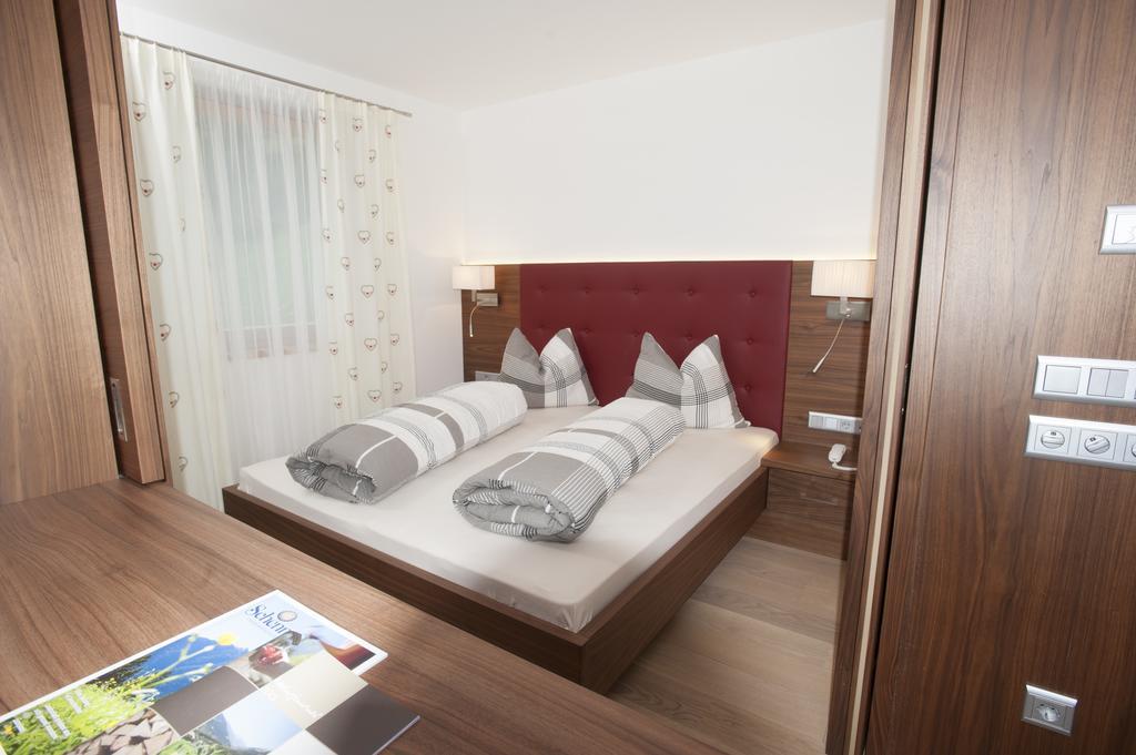 Apartmenthaus Gruberhof Schenna Luaran gambar